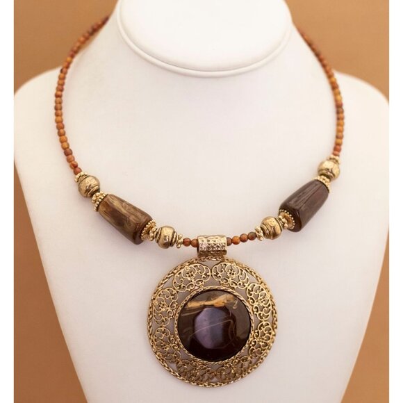 Vintage Victorian Large Medallion Statement Necklace 18 inch - U8 - Picture 2 of 3